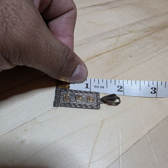 ORO MAYA 925 STERLING SILVER CARTOUCHE PENDANT WITH GOLD PLATING WEIGHS 5 GRAMS - Picture 5 of 6